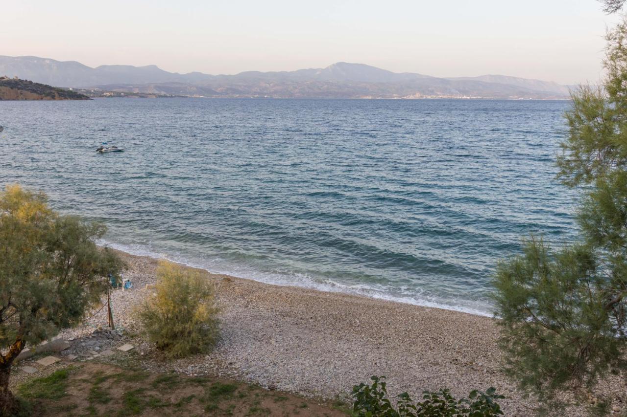 Seaside Serenity In Loutra Apartment