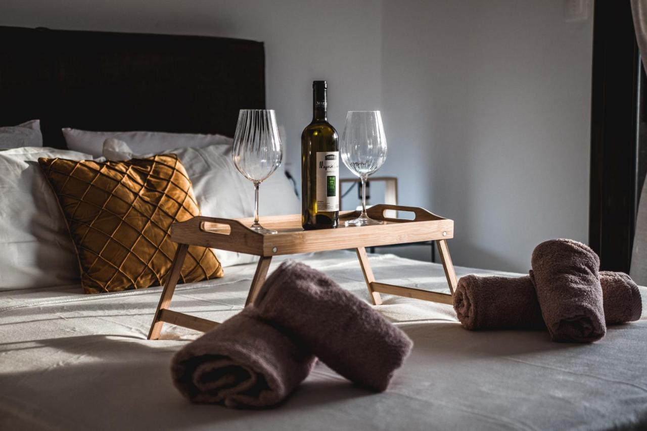 Seaside Serenity In Loutra Apartment *